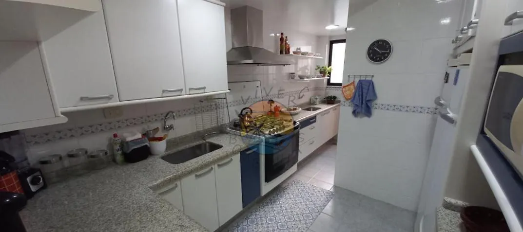 Apartamento Alto Padrao Com 5 Quartos Proximo A Praia E Ao Shopping Russi Russi Bombinhas Apartament